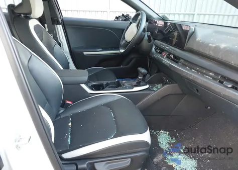 2025 Kia K4 Gt-Line z USA, uszkodzony, nr VIN 3KPFW4DE5SE139007